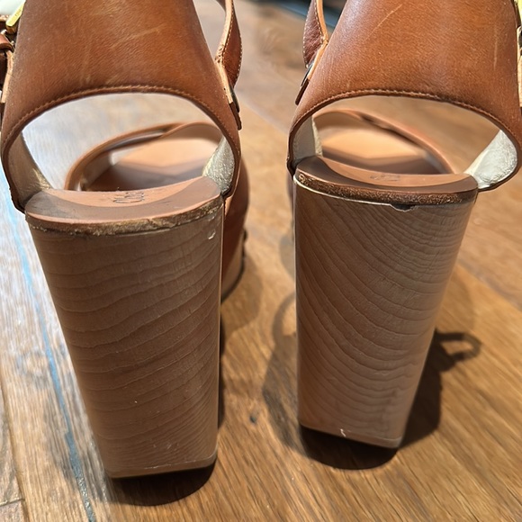 Chloe Leather Platforms - Size 39 - Picture 7 of 8